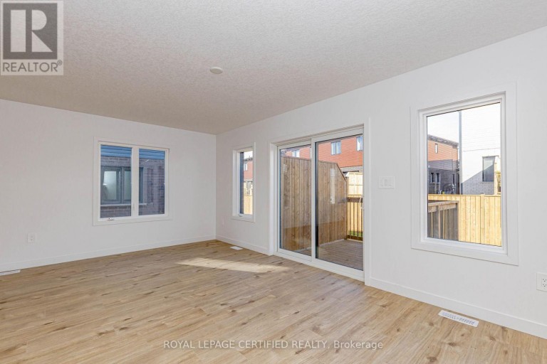26 OAK FOREST COMMON CRESCENT, Cambridge, Ontario, N1S0G3