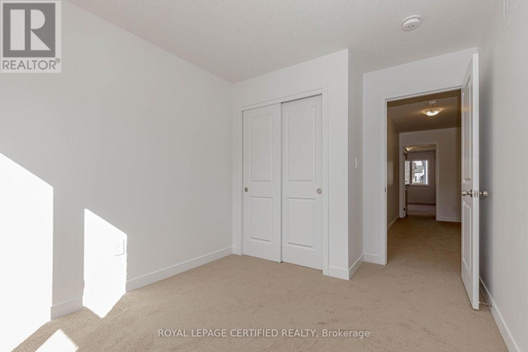 26 OAK FOREST COMMON CRESCENT, Cambridge, Ontario, N1S0G3