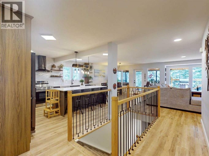 49 Manyhorses Drive, Rural Rocky View County, Alberta, T3Z1A4