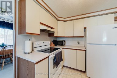 5 MURRAY DRIVE Wasaga Beach Ontario photo 15