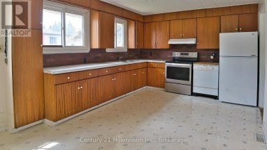 209 JOHN STREET Clearview (Stayner) Ontario photo 2