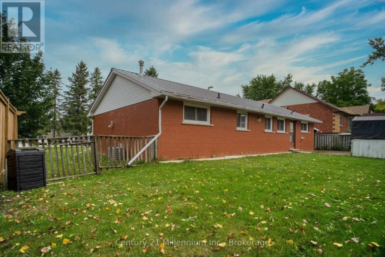 209 JOHN STREET, Clearview (Stayner), Ontario, L0M1S0