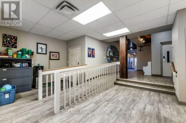 280 ST PATRICK STREET W Centre Wellington (Fergus) Ontario photo 12