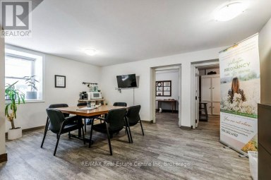 280 ST PATRICK STREET W Centre Wellington (Fergus) Ontario photo 26