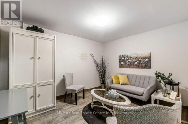280 ST PATRICK STREET W Centre Wellington (Fergus) Ontario photo 28