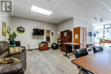 280 ST PATRICK STREET W Centre Wellington (Fergus) Ontario photo 8