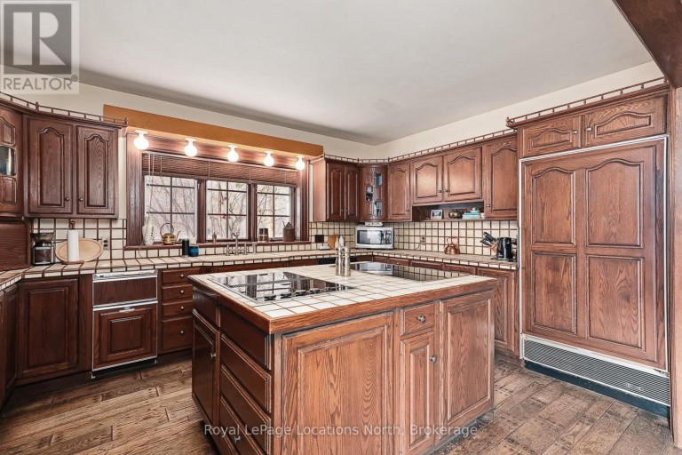 609830 12TH SIDE ROAD, Blue Mountains, Ontario, L9Y0P6