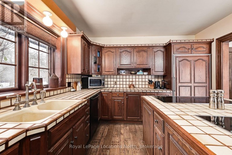609830 12TH SIDE ROAD, Blue Mountains, Ontario, L9Y0P6
