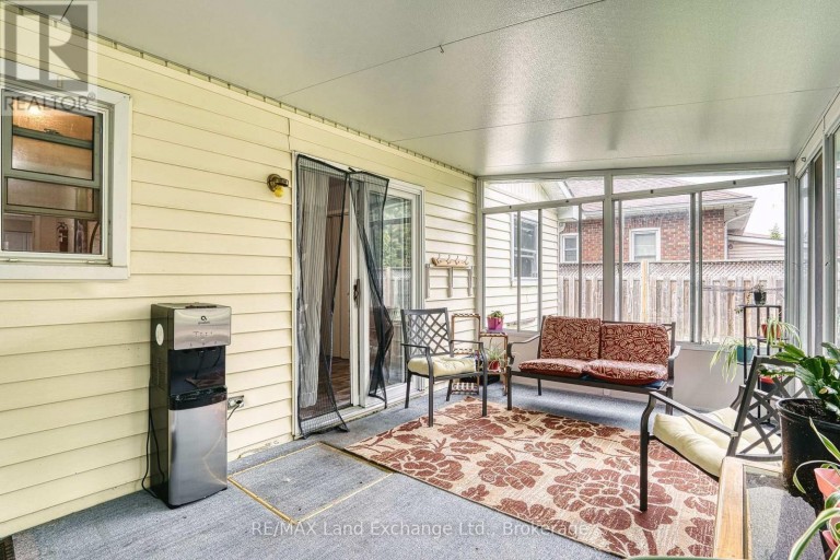 244 CLARENDON STREET, Saugeen Shores, Ontario, N0H2L0