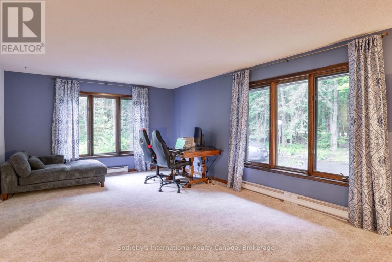 55 DENNISS DRIVE, Bracebridge (Macaulay), Ontario, P1L1W9