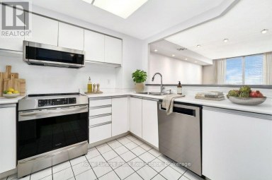 806 - 711 ROSSLAND ROAD E Whitby (Pringle Creek) Ontario photo 10