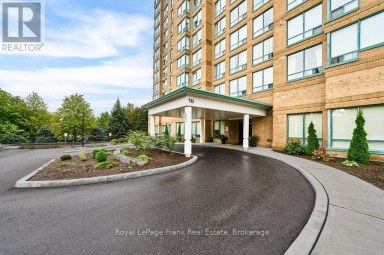 806 - 711 ROSSLAND ROAD E Whitby (Pringle Creek) Ontario photo 2