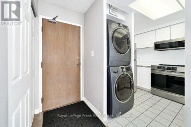 806 - 711 ROSSLAND ROAD E Whitby (Pringle Creek) Ontario photo 6