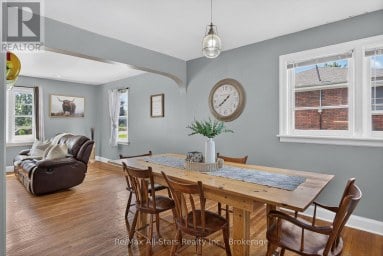 981 HIGHWAY 7 Kawartha Lakes (Oakwood) Ontario photo 13