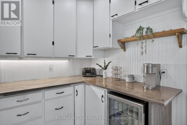 981 HIGHWAY 7 Kawartha Lakes (Oakwood) Ontario photo 17
