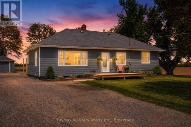981 HIGHWAY 7 Kawartha Lakes (Oakwood) Ontario photo 4