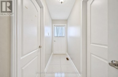 8173 MARTIN GROVE ROAD Vaughan (West Woodbridge) Ontario photo 19