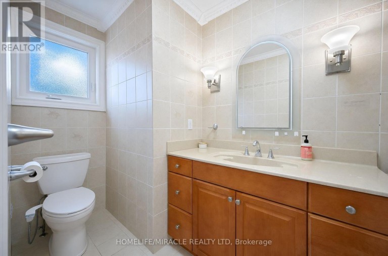 8173 MARTIN GROVE ROAD, Vaughan (West Woodbridge), Ontario, L4L3W9