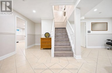 8173 MARTIN GROVE ROAD Vaughan (West Woodbridge) Ontario photo 35