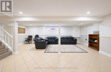 8173 MARTIN GROVE ROAD Vaughan (West Woodbridge) Ontario photo 36