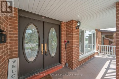 8173 MARTIN GROVE ROAD Vaughan (West Woodbridge) Ontario photo 4