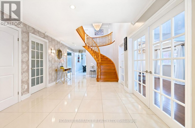 8173 MARTIN GROVE ROAD, Vaughan (West Woodbridge), Ontario, L4L3W9