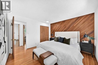 4408 Dalhart Road NW Calgary Alberta photo 19