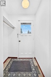 4408 Dalhart Road NW Calgary Alberta photo 30
