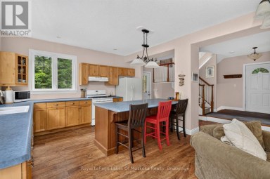 49 WOLF TRAIL Perry Ontario photo 13