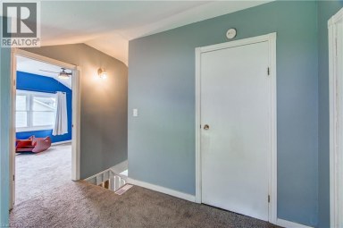 146 BENSON Street Ingersoll Ontario photo 30