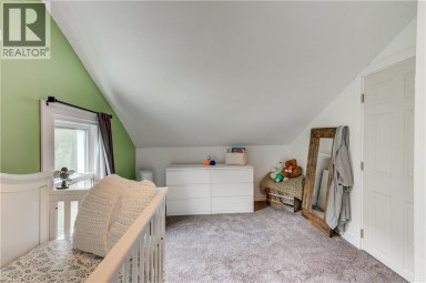 146 BENSON Street Ingersoll Ontario photo 36