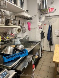 5417 YONGE STREET Toronto (Willowdale East) Ontario photo 7