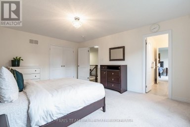 1284 HARRINGTON STREET Innisfil (Lefroy) Ontario photo 29