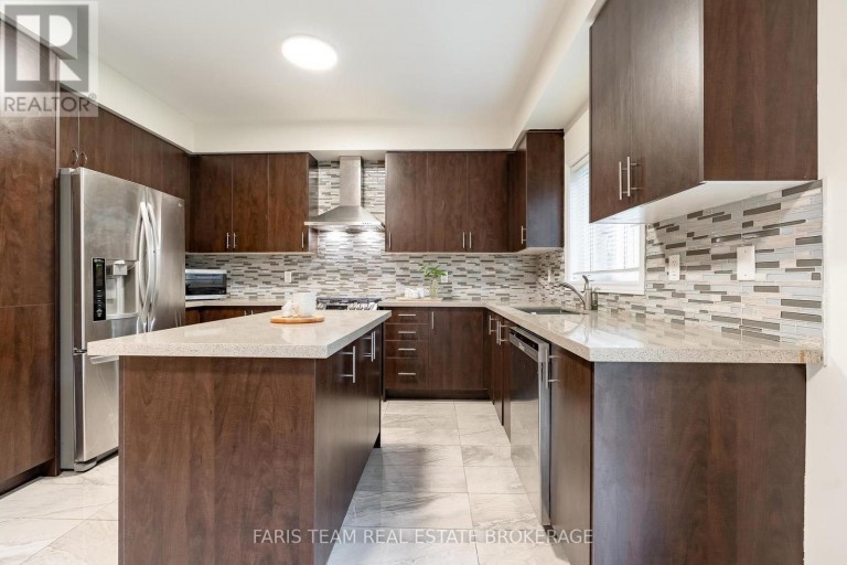 1284 HARRINGTON STREET, Innisfil (Lefroy), Ontario, L0L1W0