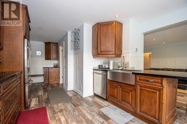 3 LAKESHORE BOULEVARD Selwyn Ontario photo 14