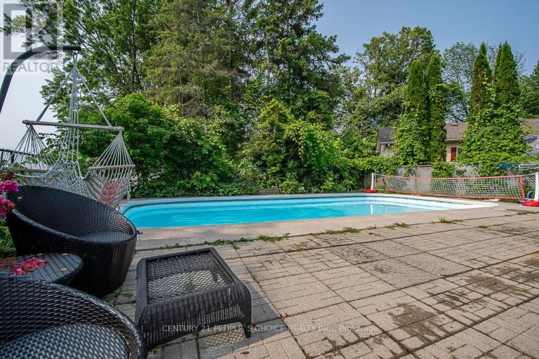 3 LAKESHORE BOULEVARD, Selwyn, Ontario, K0L1T0