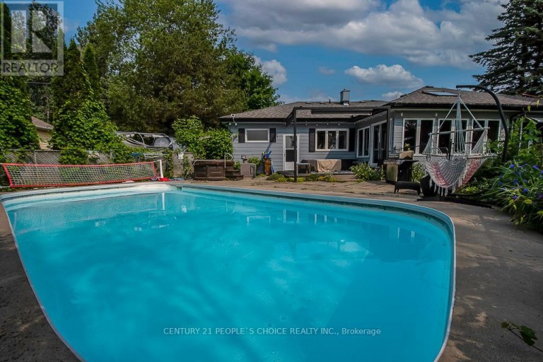 3 LAKESHORE BOULEVARD, Selwyn, Ontario, K0L1T0