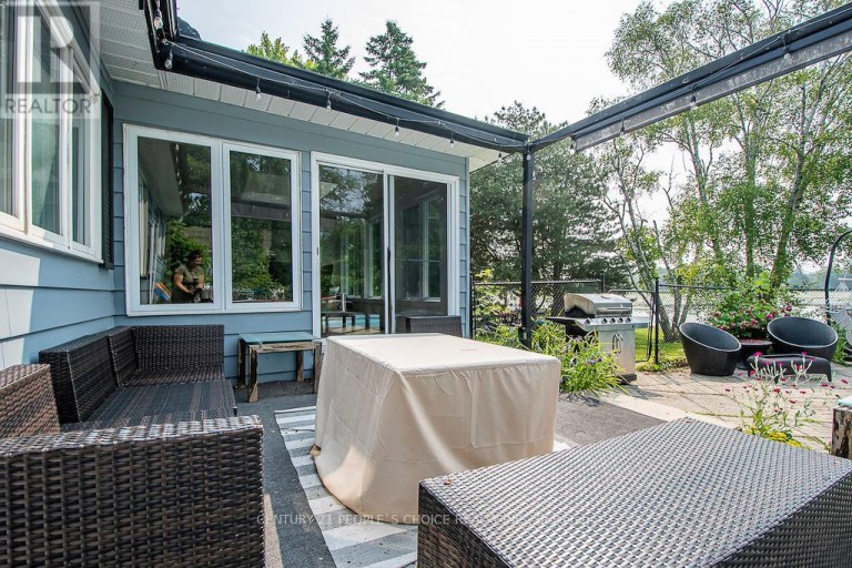 3 LAKESHORE BOULEVARD, Selwyn, Ontario, K0L1T0