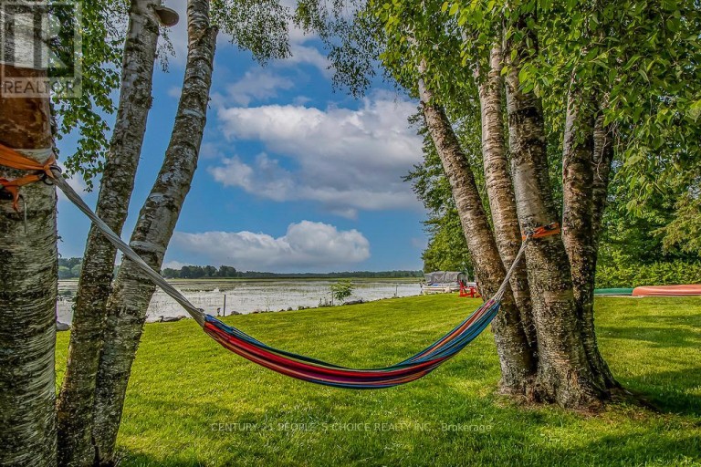 3 LAKESHORE BOULEVARD, Selwyn, Ontario, K0L1T0