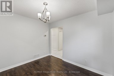UPPER - 95 B CONCESSION STREET E Clarington (Bowmanville) Ontario photo 12