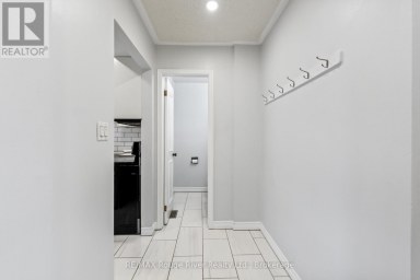 UPPER - 95 B CONCESSION STREET E Clarington (Bowmanville) Ontario photo 14