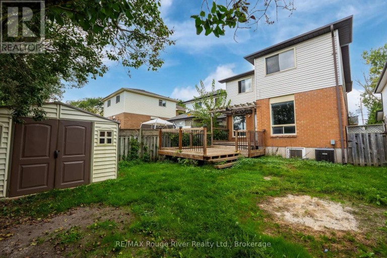 UPPER - 95 B CONCESSION STREET E, Clarington (Bowmanville), Ontario, L1C4R8
