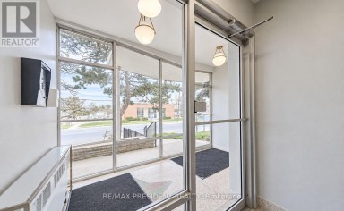 101 - 219 WILSON AVENUE Toronto (Bedford Park-Nortown) Ontario photo 10