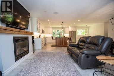 615 EDENDERRY LINE Selwyn Ontario photo 17
