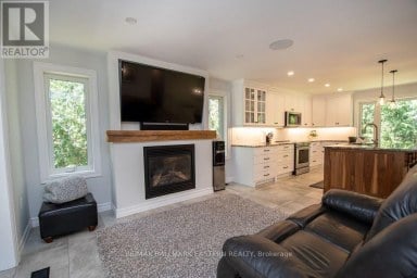 615 EDENDERRY LINE Selwyn Ontario photo 9