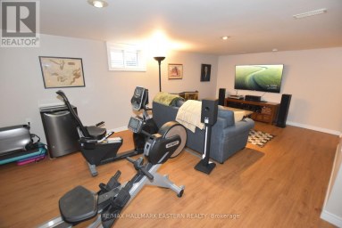 819 RISHOR CRESCENT Peterborough (Northcrest Ward 5) Ontario photo 16