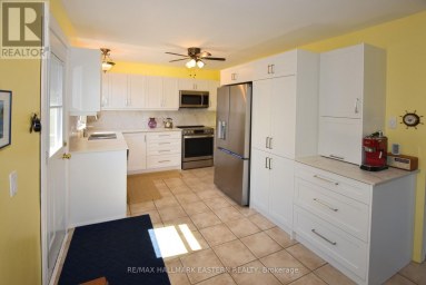 819 RISHOR CRESCENT Peterborough (Northcrest Ward 5) Ontario photo 3