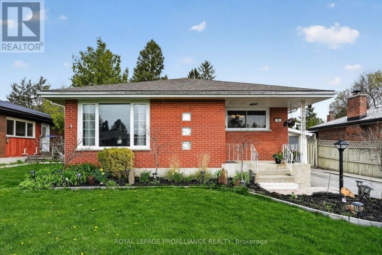15 GEARIN STREET, Quinte West (Trenton Ward), Ontario, K8V3Y2