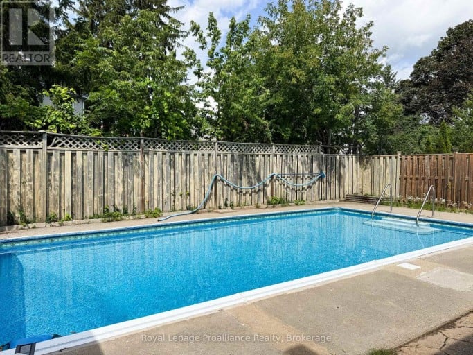 15 GEARIN STREET, Quinte West (Trenton Ward), Ontario, K8V3Y2