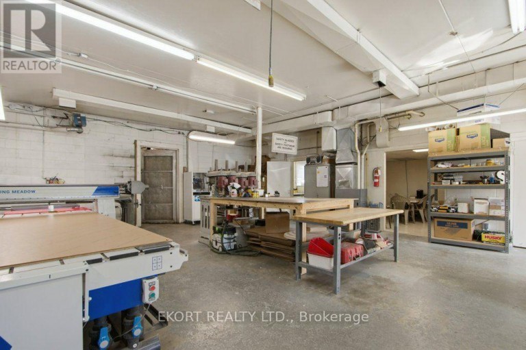 200 STANLEY STREET, Belleville (Belleville Ward), Ontario, K8N4A3